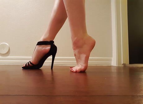 Excellent cutie Danielle Delaunay in cosplay clothing loves some hot foot fetish 